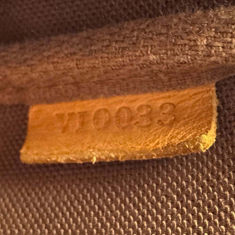 LOUIS VUITTON Brown Monogram Canvas Pochette Mini Bag - Picture 12 of 12